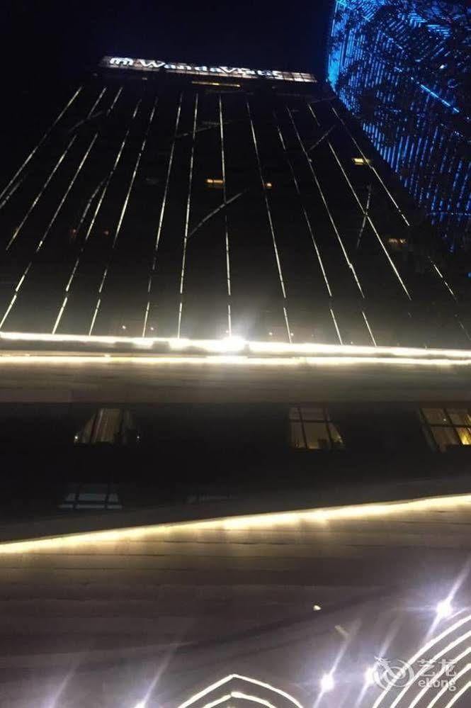 Wanda Vista Kunming Hotel Buitenkant foto